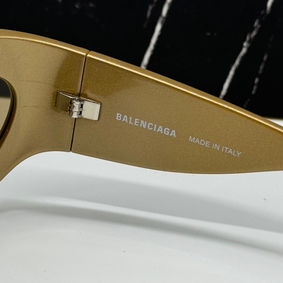 NEW BB0228S 004 BALENCIAGA GOLD BROWN OVAL WOMEN BALENCIAGA SUNGLASSES - Picture 10 of 11